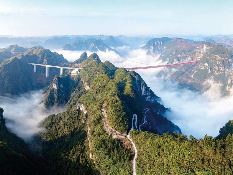 矮寨·十八洞·德夯大峡谷景区（5A）