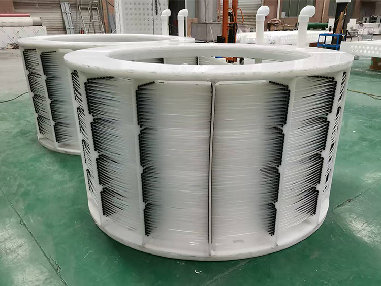 反应釜内置入四氟换热器