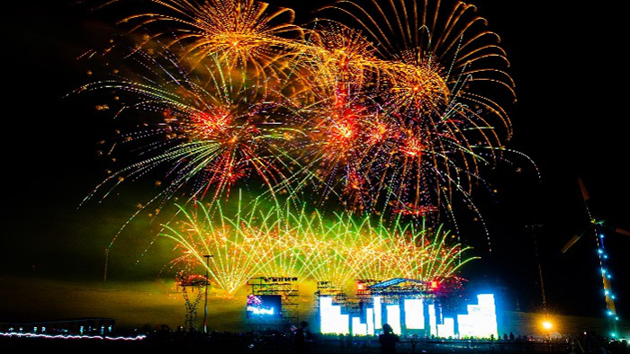 2023年7月大光顶子国潮草原音乐节焰火秀