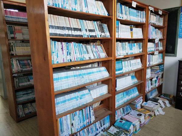 学校图书馆旧照