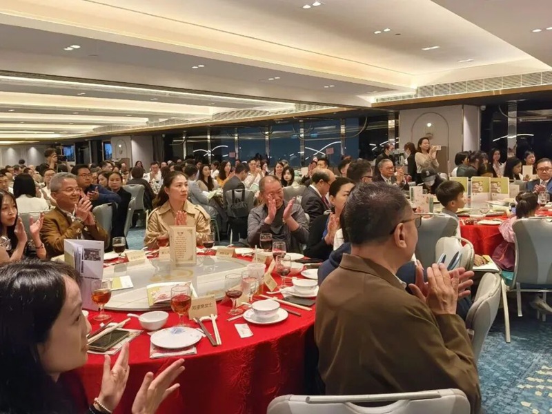 书香飘逸十七载 ｜ 2024书海翱翔梦飞扬17周年慈善夜圆满落幕