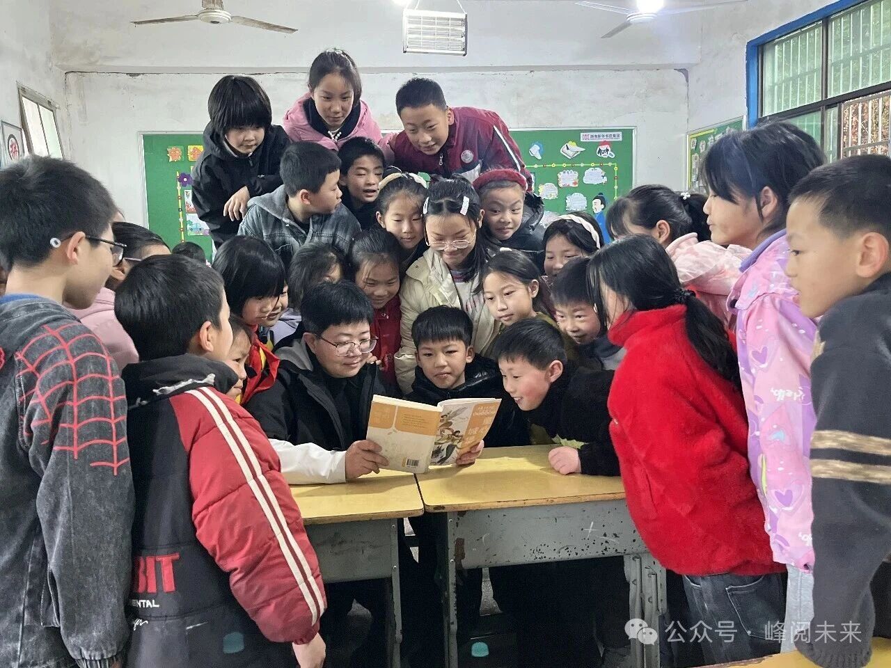 第21期【名师领航】周冰 | 教室窗口外的另一片海