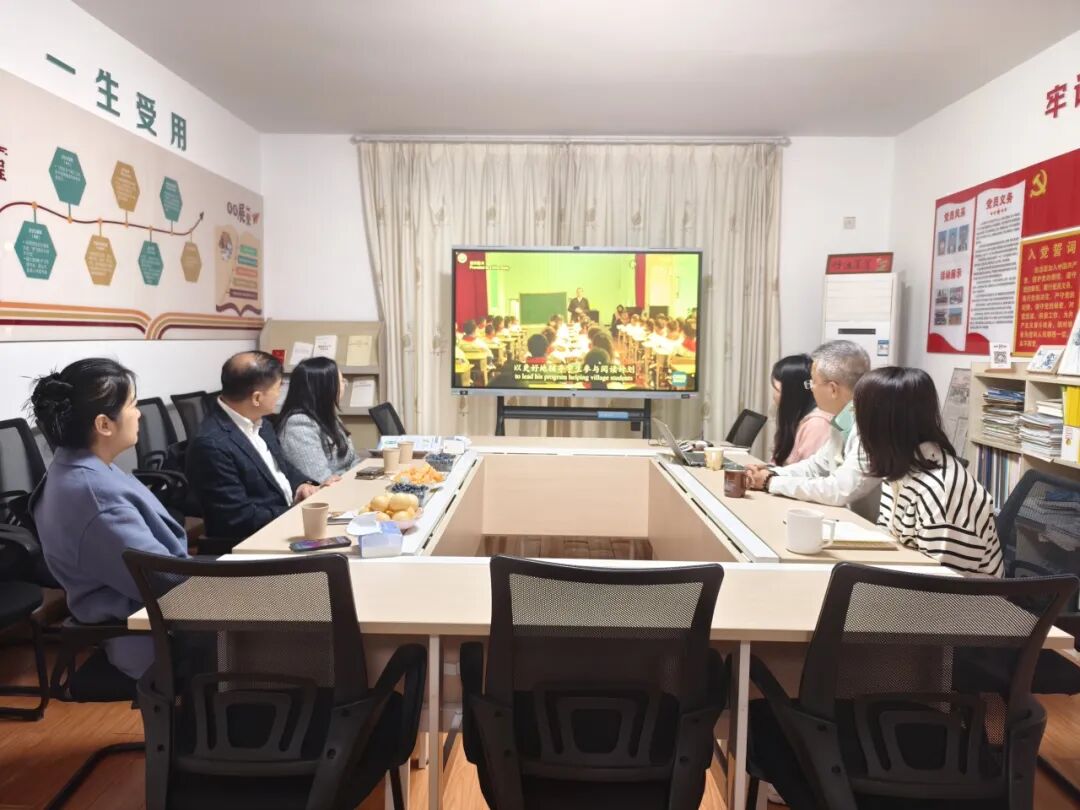 中国香港特区政府驻湖南联络处主任李锦雄一行到访梦飞翔长沙办事处